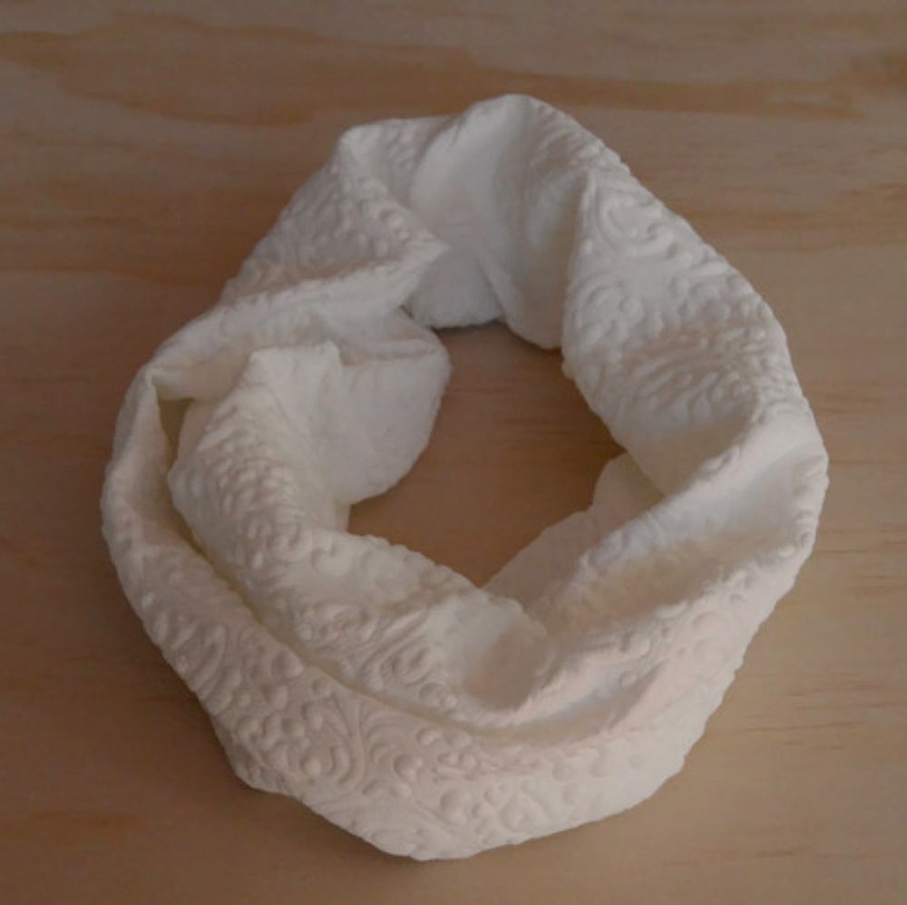 Single Loop white Scarf